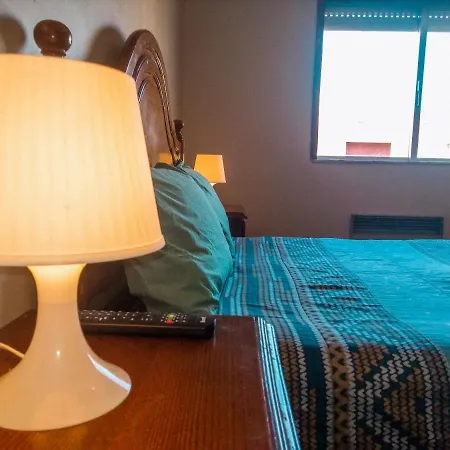 Enjoy Estacao - Charming Bedrooms In The Historic Center 홈스테이 브라가