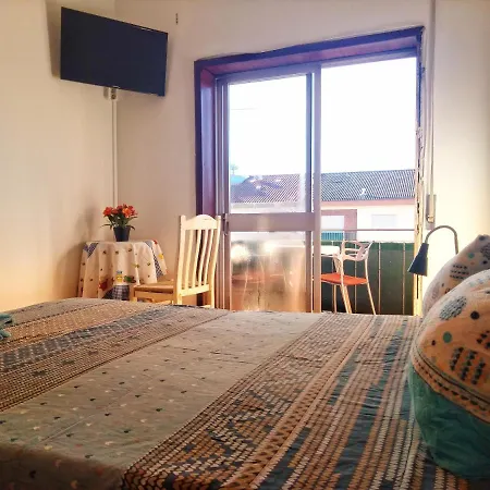 Homestay Enjoy Estacao - Charming Bedrooms In The Historic Center